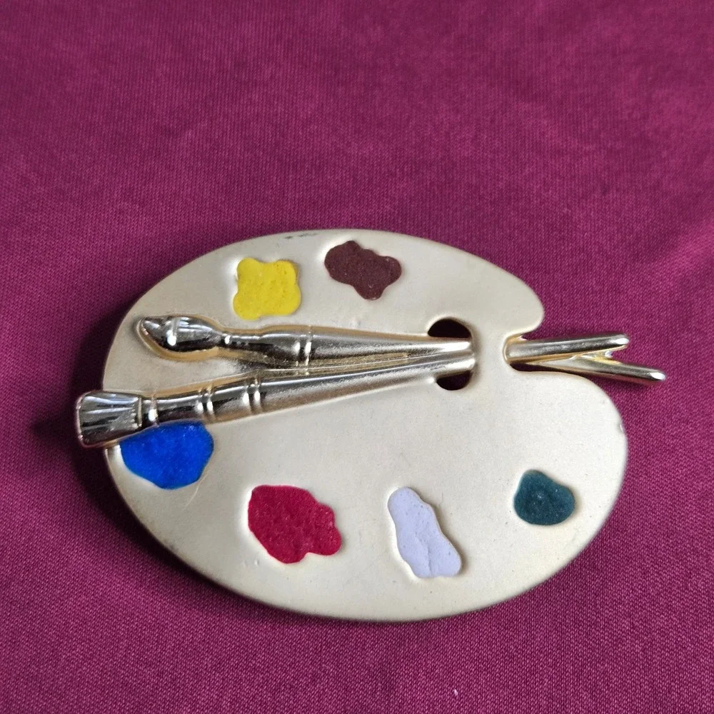 AJC Vintage Artist Painter Palette Enamel Gold Tone Brooch Pin Excellent